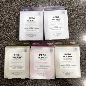 🆕VOESH Lavender, Raspberry and Coconut Pedi Set